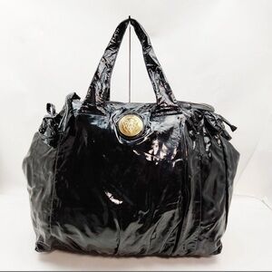 Pre-loved Gucci Black Patent Leather Hysteria W/auth.Gucci X
Balenciaga Dust Bag